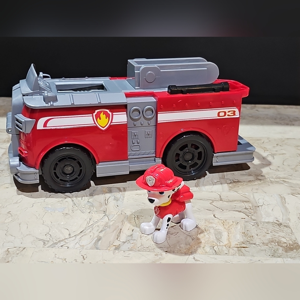Paw Patrol Marshall's Ride 'n' Rescue Transforming 2-in-1 Playset and Fi…‎